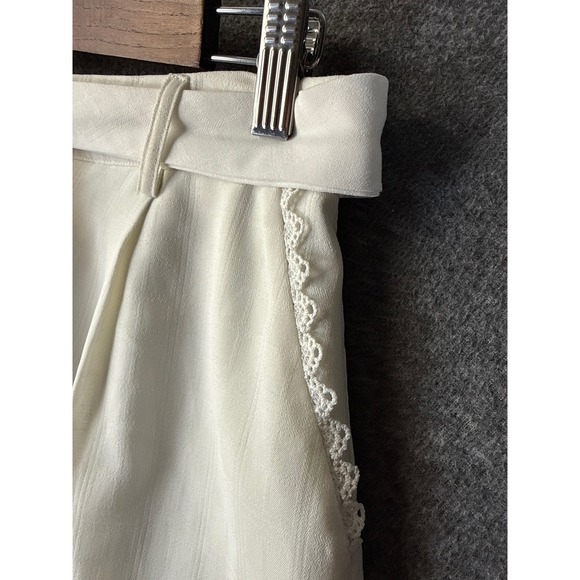 Seven Wonders Off White High Waisted Belted Shorts Lace Trim Pleated Size M US 6 - Picture 5 of 13